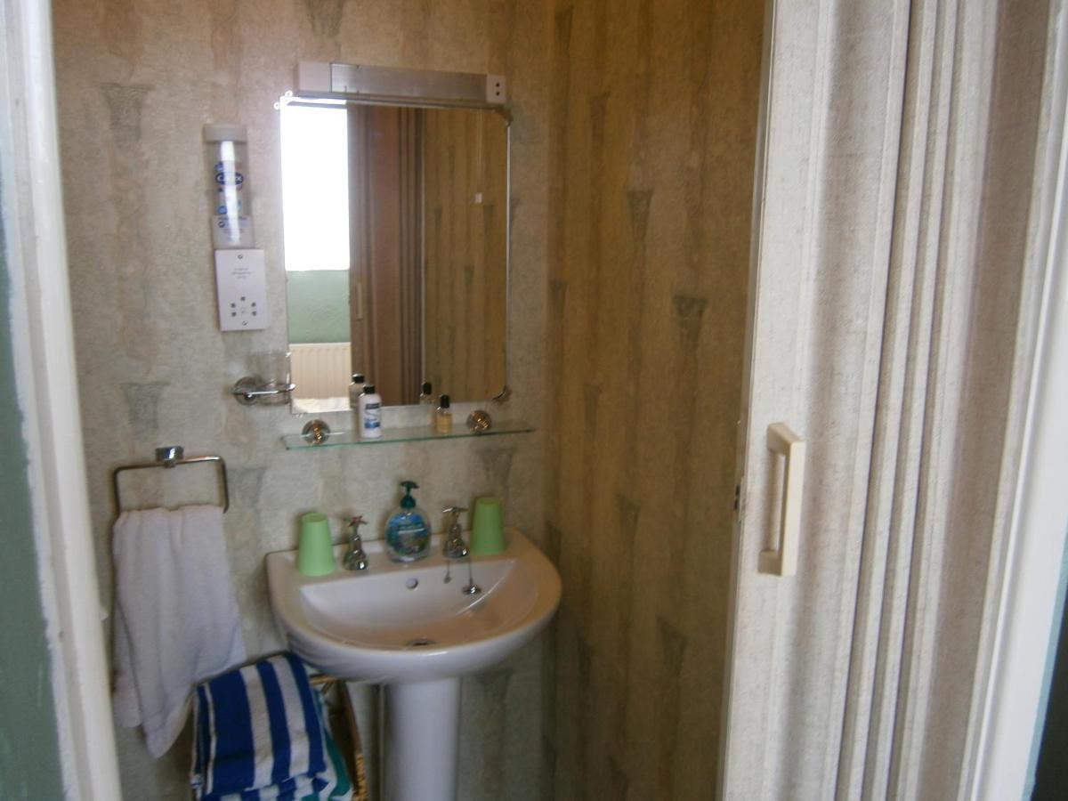 בלקפול Guesthouse The Royale Hotel מראה חיצוני תמונה