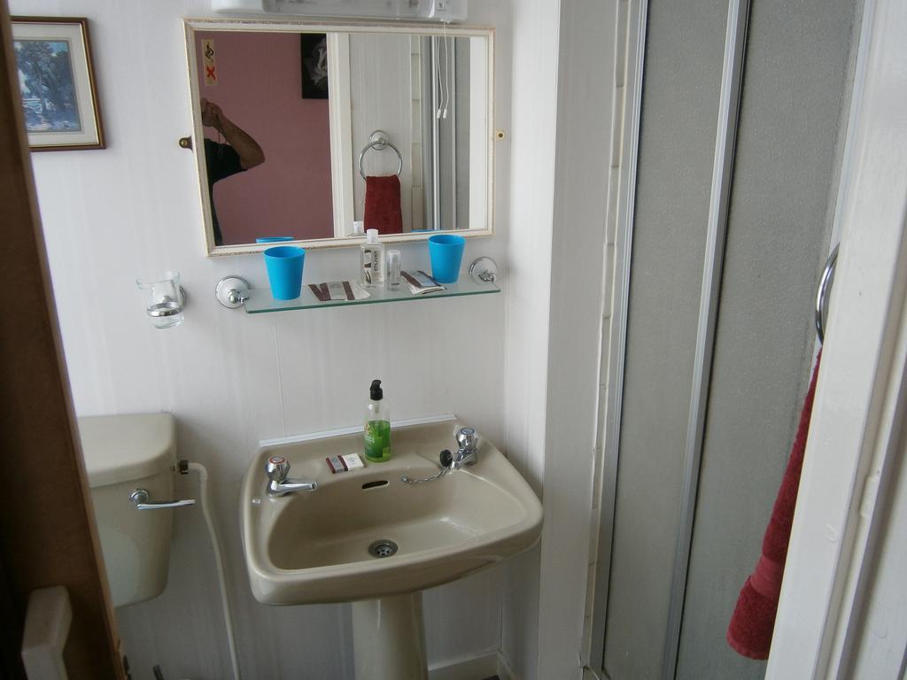 בלקפול Guesthouse The Royale Hotel חדר תמונה